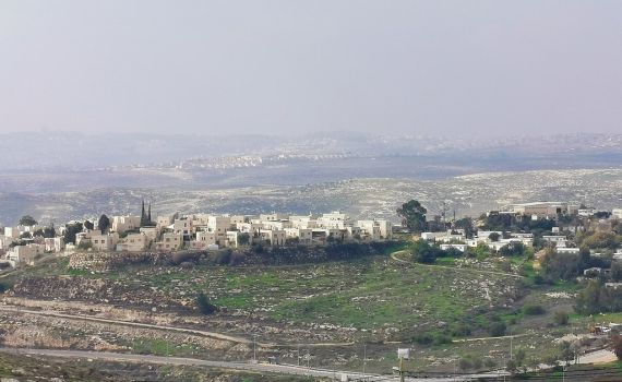 לוקה בנפשו חטף נשק ופתח בירי בגן שעשועים בבנימין