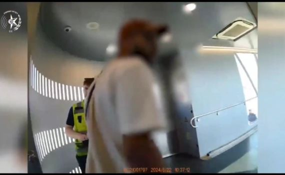 חשוד בירי ניסה להימלט לדובאי ונעצר במטוס | צפו