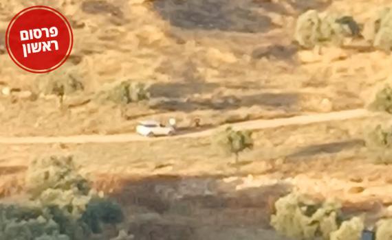 "חוששים לחיינו": ערבים מצלמים בתים בשכונת רמות