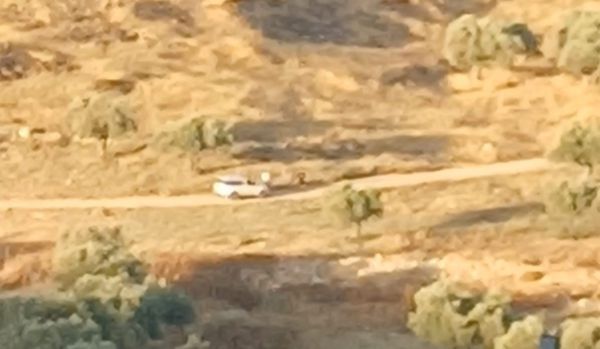 "חוששים לחיינו": ערבים מצלמים בתים בשכונת רמות