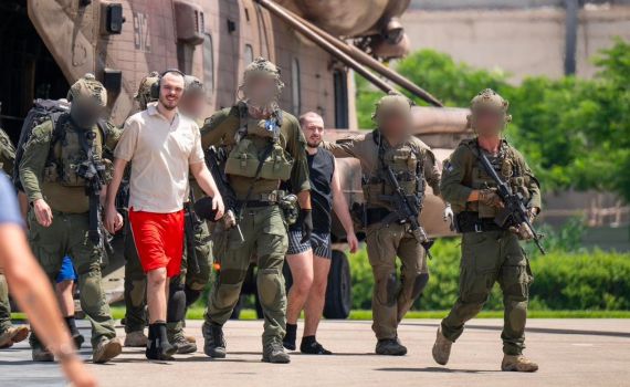 כך זה נראה: חילוץ החטופים בעין המצלמה