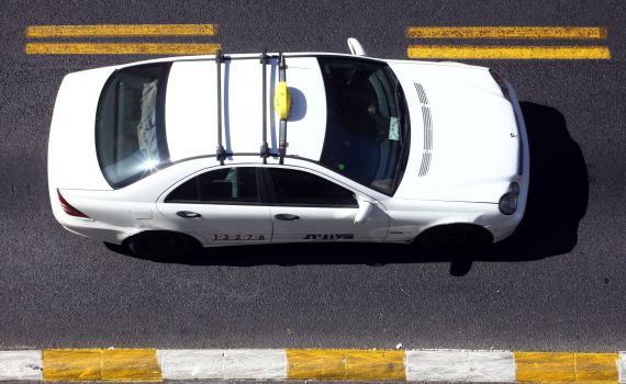 שלושה תושבי השטחים נעצרו במונית בבני ברק