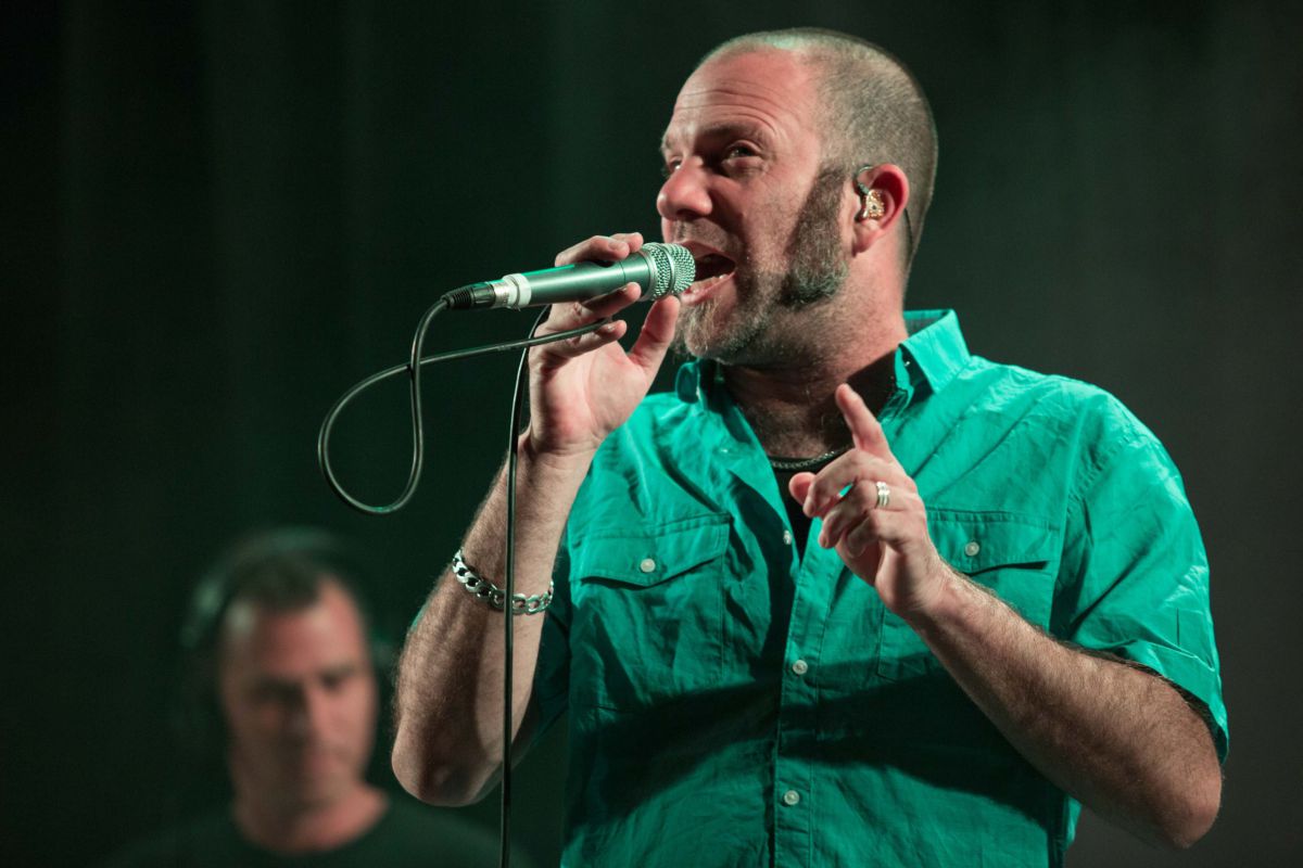 "השלום זה לפני ההלכה": שאנן סטריט בשיר מחאה