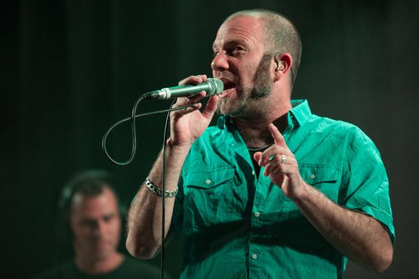 "השלום זה לפני ההלכה": שאנן סטריט בשיר מחאה