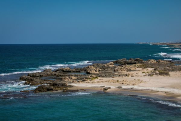 משרד הבריאות הודיע: אזהרת רחצה בחוף דור