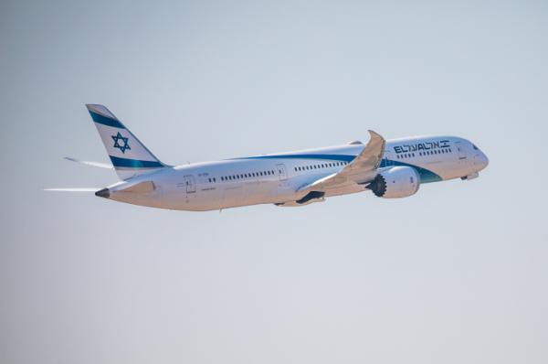 מגישת הטלוויזיה הפופולרית עוזבת את הארץ