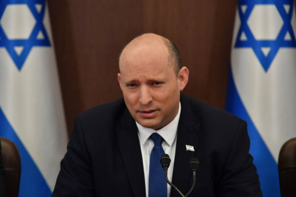 בנט תוקף: "ממשלת ישראל נשארה בלי יכולת לומר לא"