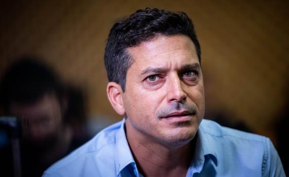 שיקלי תוקף את בנט: "בונה חזק מאד על הדמנציה של חלק מהציבור"