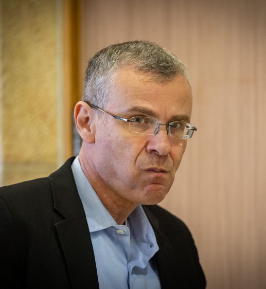 יריב לוין לבג"ץ: "בטלו את הצו שמעכב את מינוי בן חמו"