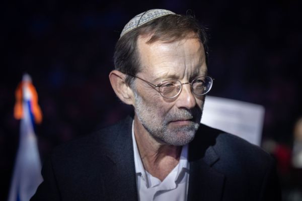 פייגלין תוקף את אנשי המחאה: סינוואר והנוח'בות שמחים