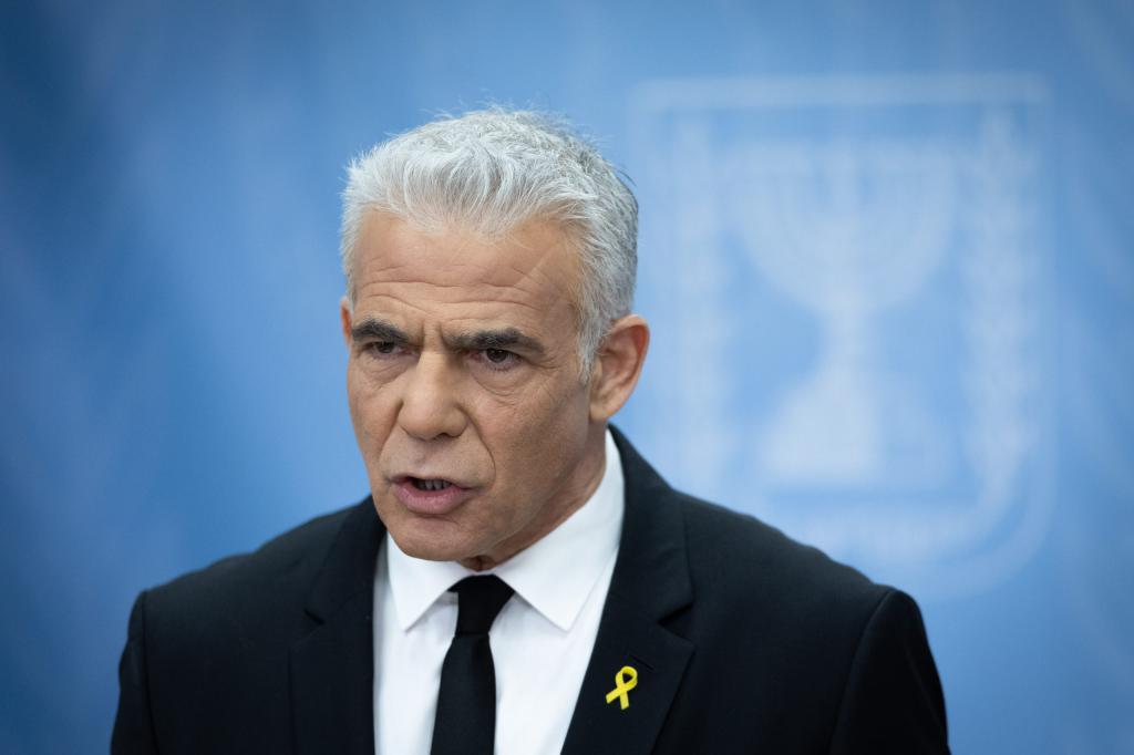 "גאה בך": אחותו של לפיד זכתה בפרס היוקרתי