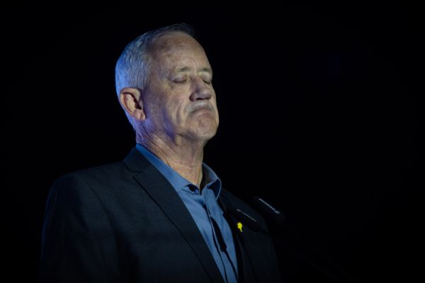 בעקבות הפרישה: זה מספר המצביעים שנטשו את גנץ