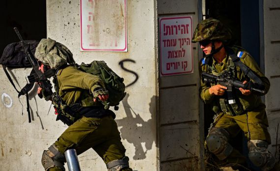 לפוליטיקאים לא אכפת: המילואימניקים הסרוגים קורסים