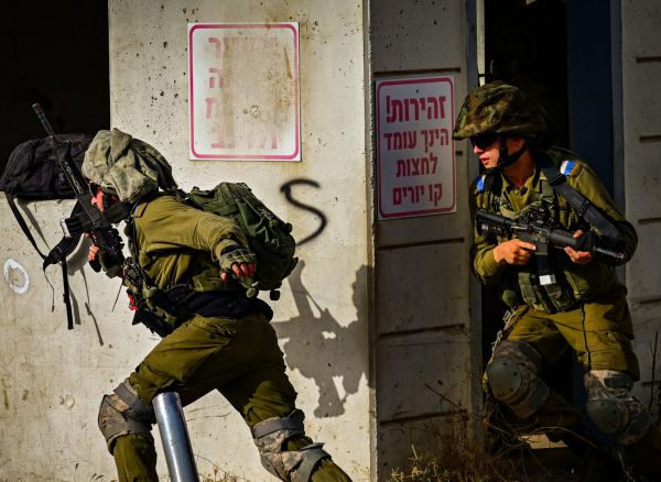 לפוליטיקאים לא אכפת: המילואימניקים הסרוגים קורסים