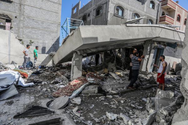 עדות נדירה בחדשות 12: 'החטופים היו מול הבית שלי'