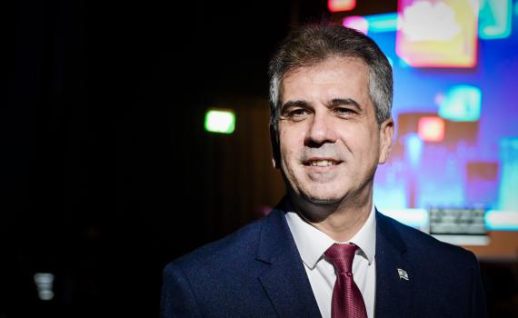 שר האנרגיה: "פרסנו מאות גנרטורים, מילאנו מצבורים"