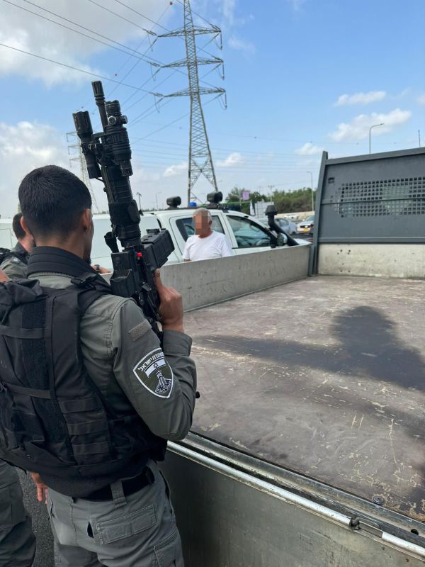 זה מה שתפסו לוחמי מג"ב בתוך דופן כפולה במשאית