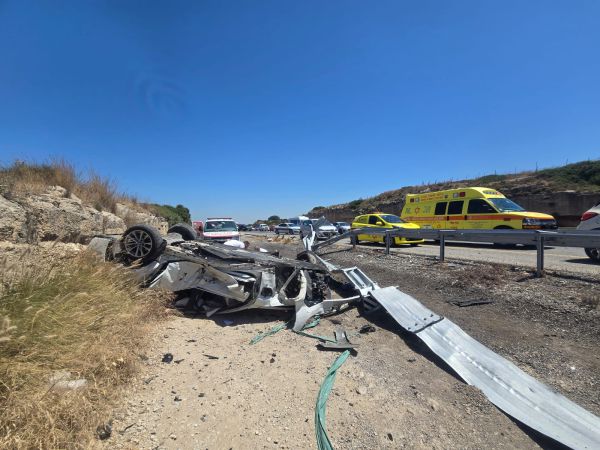 הקטל בדרכים: צעיר כבן 18 נהרג בתאונה בכביש 2
