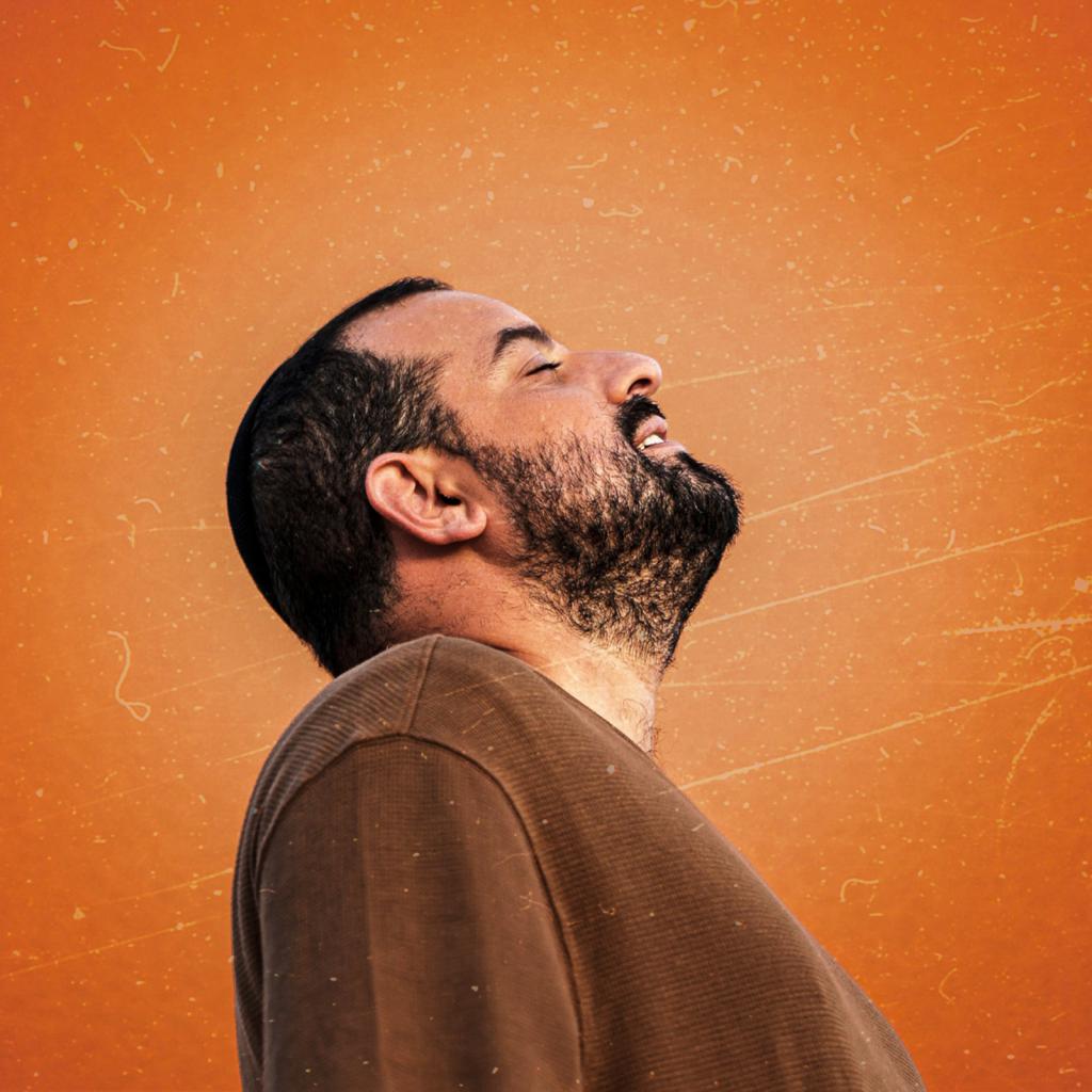 אחרי המילואים: הזמר הסרוג משחרר את אלבומו השלישי