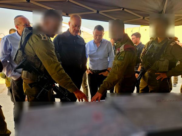 "חזרה לימי טרום ה-7.10": האזהרה של אדלשטיין וגלנט