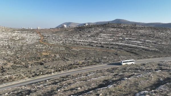 דרישה: "להרוס מבנים בלתי חוקיים סמוך למקום הפיגוע"