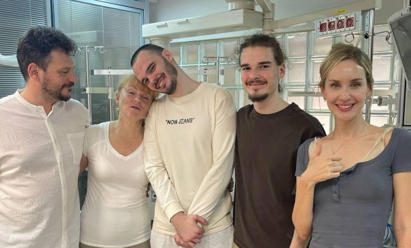 יום אחרי שחולץ: אנדריי קוזלוב התאחד עם הוריו