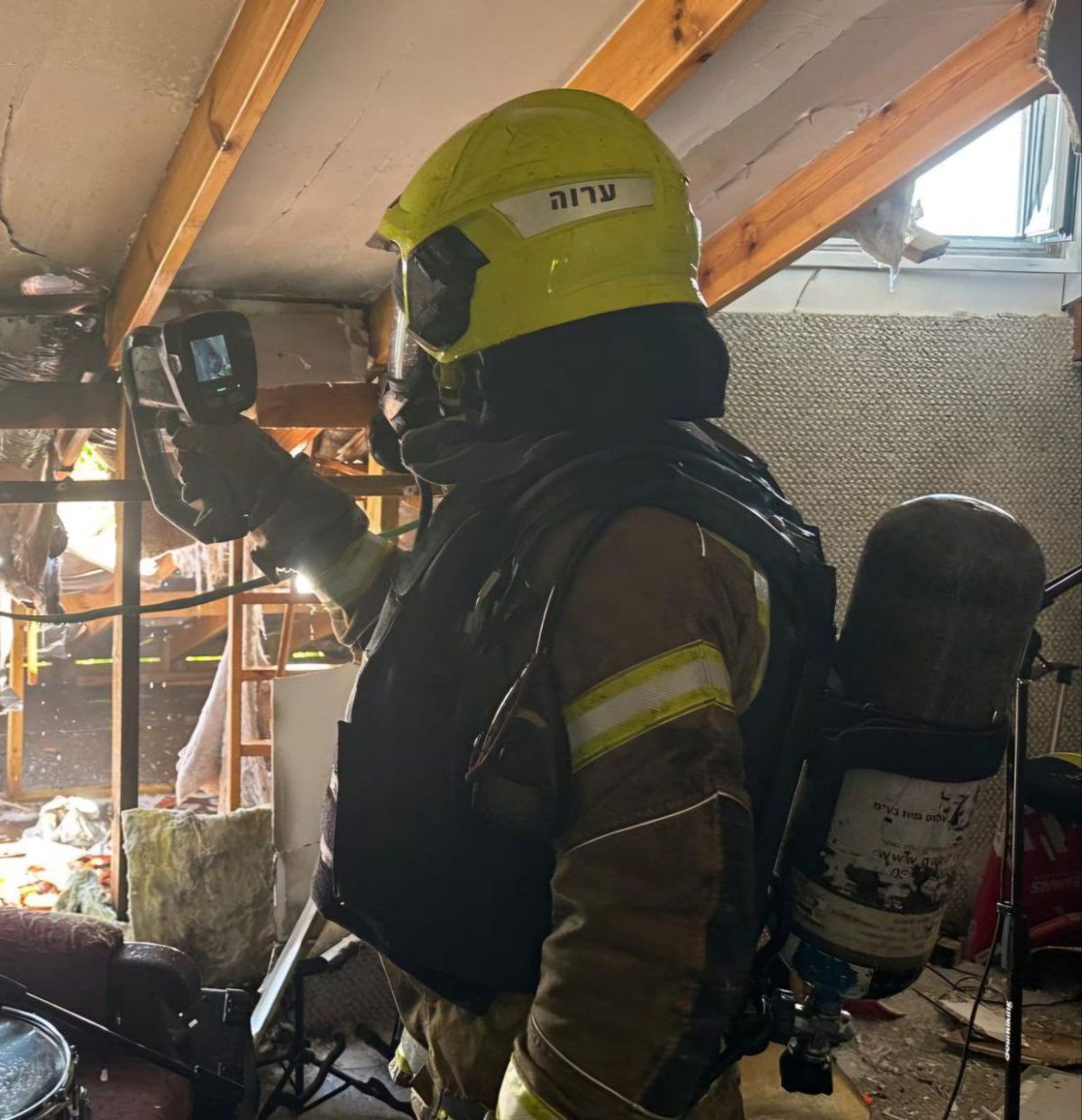 חיזבאללה ירה 2 טילי קורנט לקיבוץ יראון וגרם לשריפה