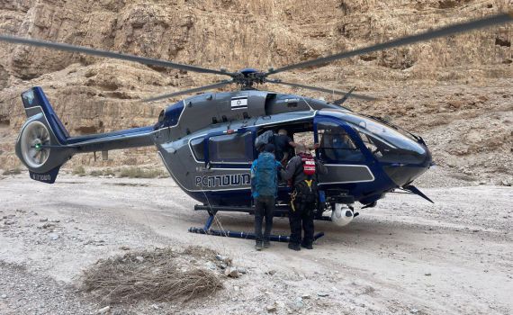 ב-46 מעלות: שלושה מטיילים תקועים במדבר יהודה