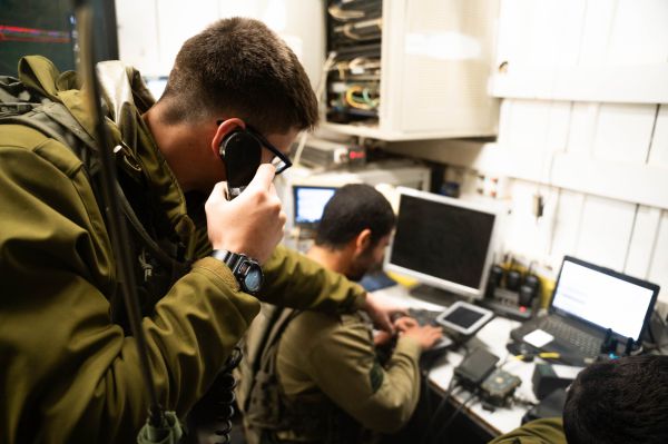 תצפיתני 869 סופרים: מעל 100 מחבלים חוסלו בלבנון