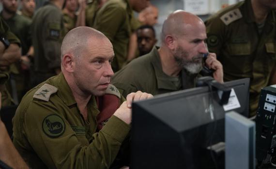 "שלושת היהלומים המריאו": רגעי הדרמה בחפ"ק המבצעי