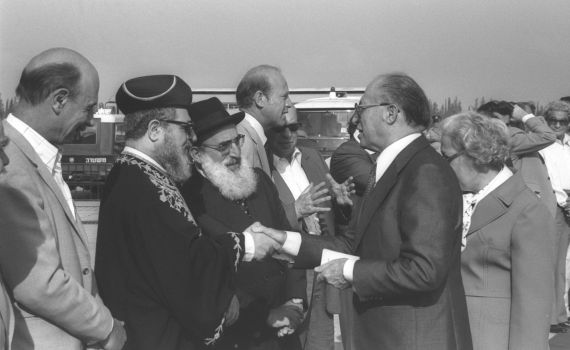 דובר ש"ס בעקיצה לנתניהו? "געגוע לבגין שהעריך רבנים"