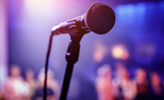 הזמר הישראלי חושף: מהשמונה באוקטובר אני מניח תפילין