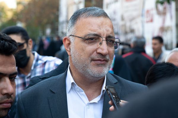 ברגע האחרון: מועמד נוסף פורש מהבחירות באיראן