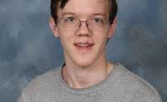 כל הפרטים: זה הצעיר שניסה להתנקש בטראמפ