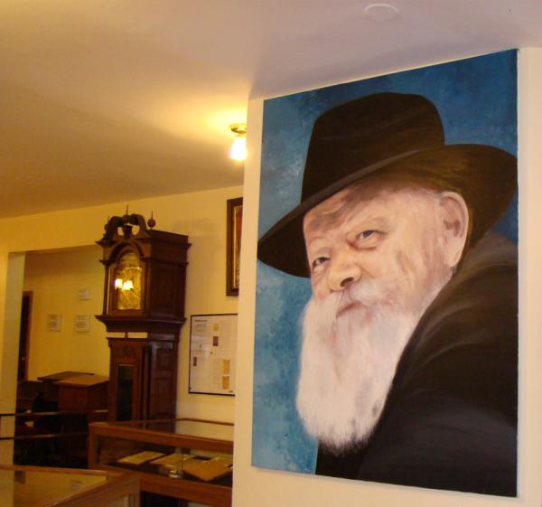 כיצד כותבים לרבי מליובאוויטש בימינו? צפו