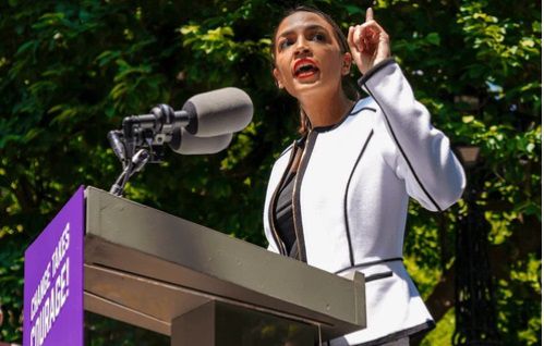 חברת הקונגרס מאיימת: "נדיח שופטי עליון שמרנים"