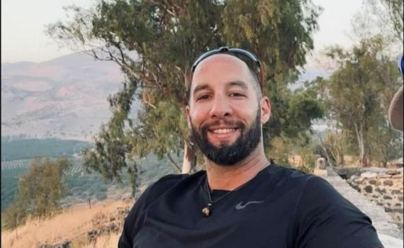 "דקר למוות": כתב אישום נגד מחבל שרצח את איש השב"ס