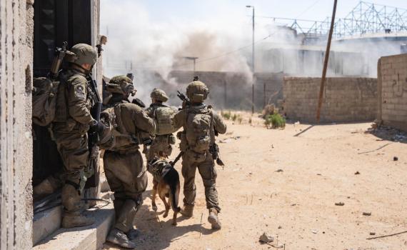 צפו: מה גילו הלוחמים בתוך חדר ילדים ברפיח?