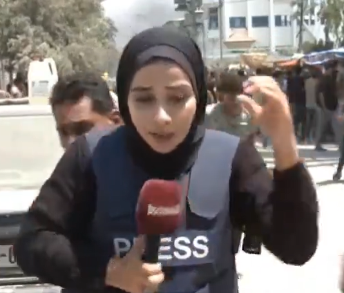 כתבת של החות'ים בעזה נמלטה באמצע שידור. צפו