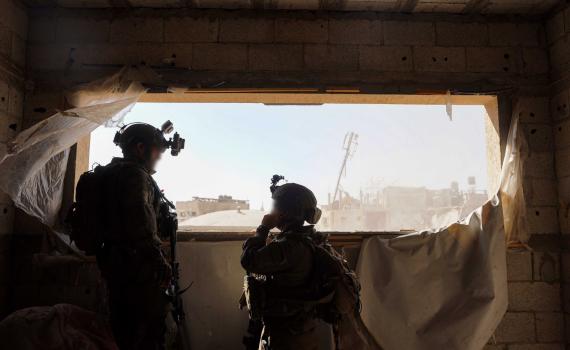 הותר לפרסום: לוחם צה"ל נפצע קשה בקרב בעזה