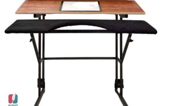 שולחן סופרים איכותי: איך להשקיע בתשתית נכונה לכתיבת סתם