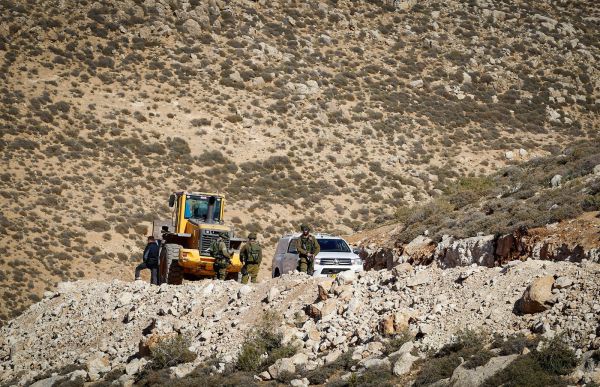 מטען התפוצץ על עובדי משרד הביטחון בגלבוע