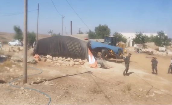 הר חברון: המשטרה הרסה מבנה מגורים ודיר בסוסיא