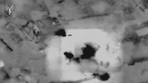 מחסני אמל"ח ומחבלים: צפו בתקיפות צה"ל בלבנון