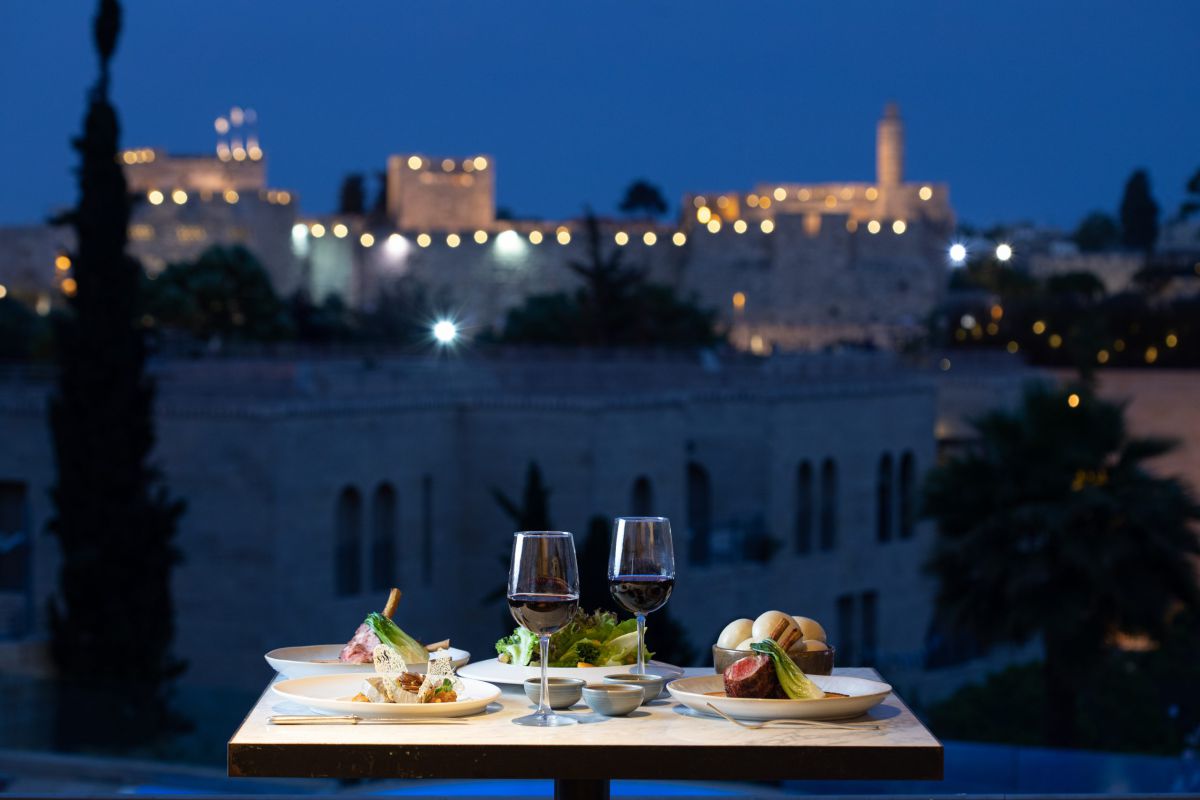 "ורנדה": ארוחה טעימה מול הנוף הירושלמי