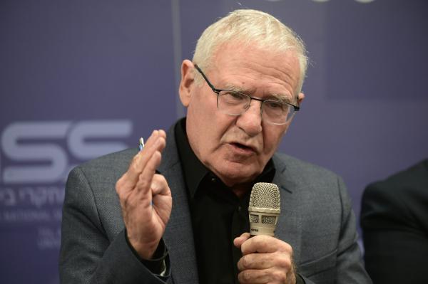 עמוס ידלין: להגיע להפסקת אש בדרום ובצפון