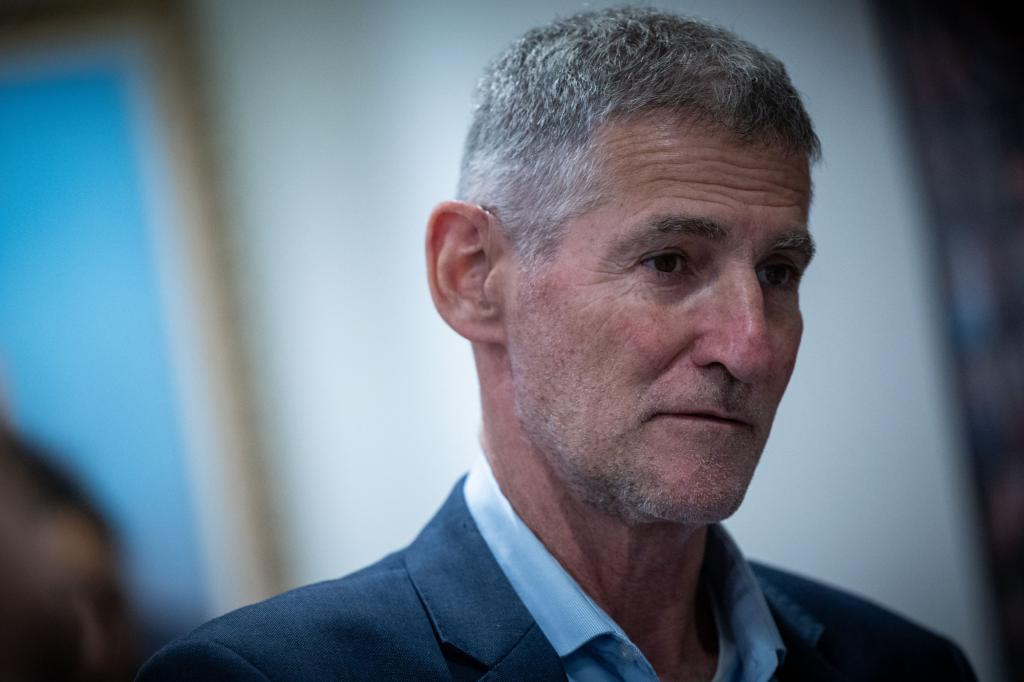 ח"כ לשעבר טוען: "יאיר גולן בסכנת חיים"