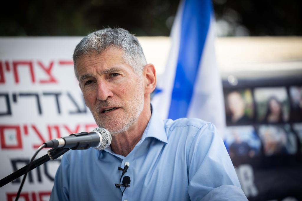 על סף התפרקות? גל פיטורים במפלגת העבודה