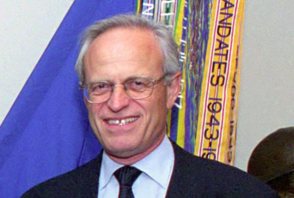 שגריר ארה"ב לשעבר מרטין אינדיק הלך לעולמו בגיל 73