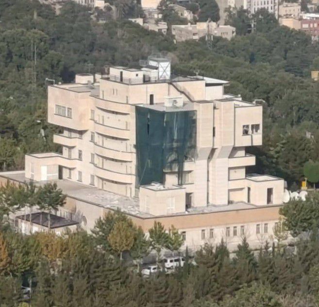 המתחם המאובטח בטהראן, צילום מקומי.